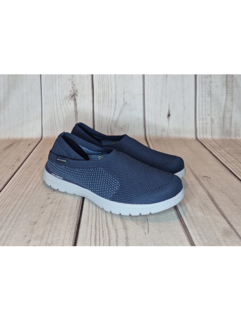 Skechers On The Go Flex Women's Size 11 Navy Blue Comfort Walking Casual Shoes